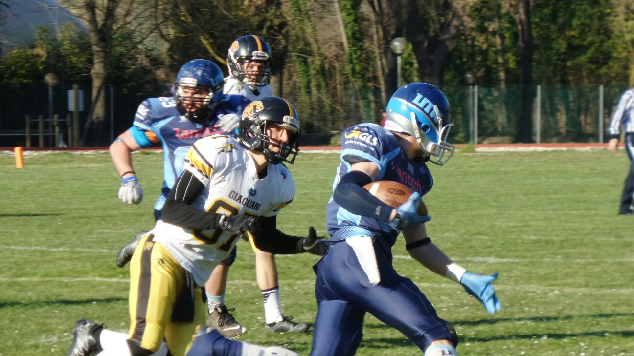 Azzannati dai Giaguari